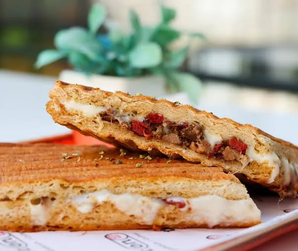 Kavurma Tost